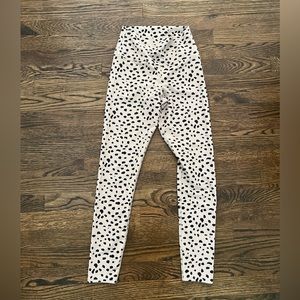 Beach Riot sport leopard leggings